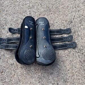 Black on Track Exercise Boots, Full size